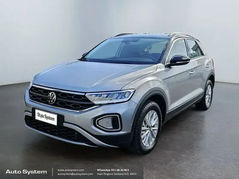 Usata VW T-Roc Life 116 CV (85 kW) 2024 SUV