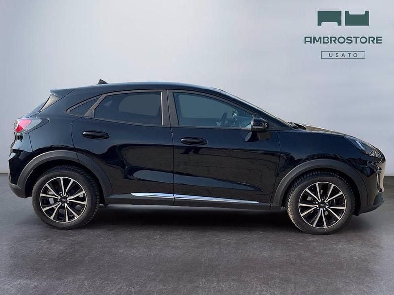 Usata Ford Puma Titanium 125 CV (91 kW) 2022 Agate black SUV