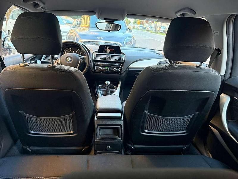 Usado BMW 116 116 CV (85 kW) 2015 Negro Utilitario