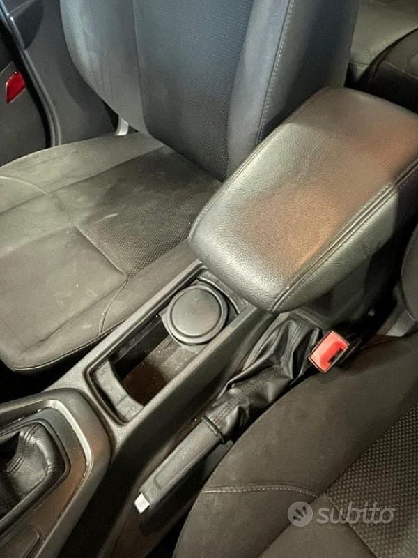 Usata Ford Focus Business Edition 120 CV (88 kW) 2018 Blu Station wagon