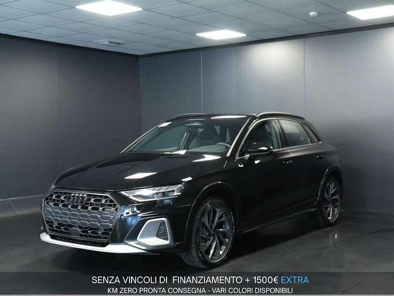 Nero Nuova 2025 Audi A3 Tre volumi | 38.600 € (Ottimo prezzo) - Immagine 1/3