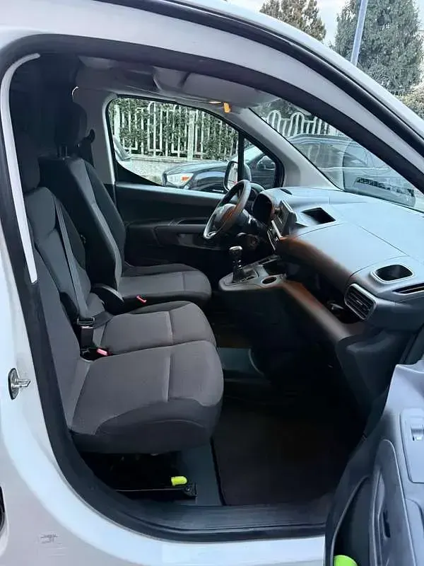 Usata Citroën e-Berlingo 110 CV (80 kW) 2022 Bianco Monovolume