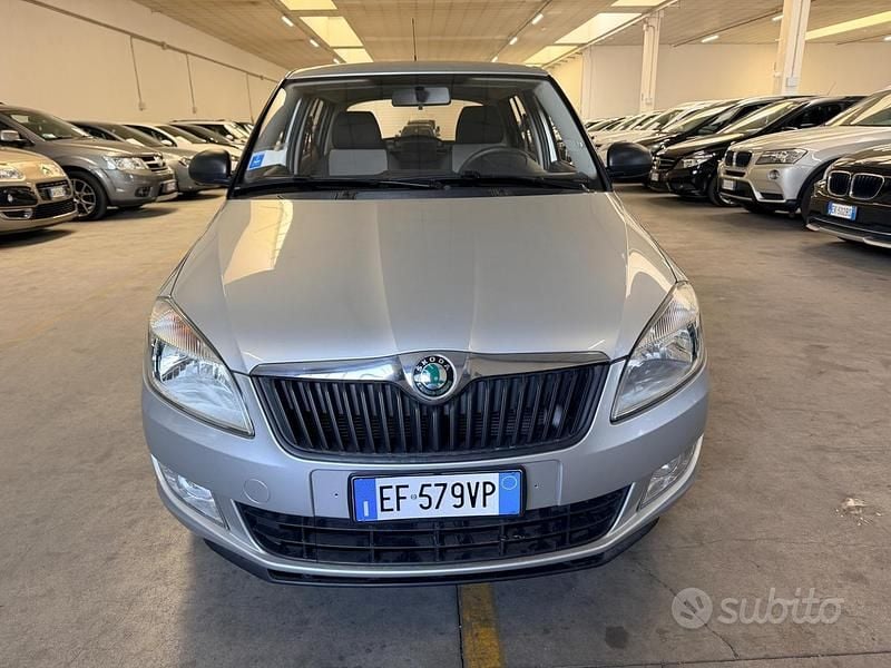 Usata Skoda Fabia Style 70 CV (51 kW) 2011 Grigio Berlina
