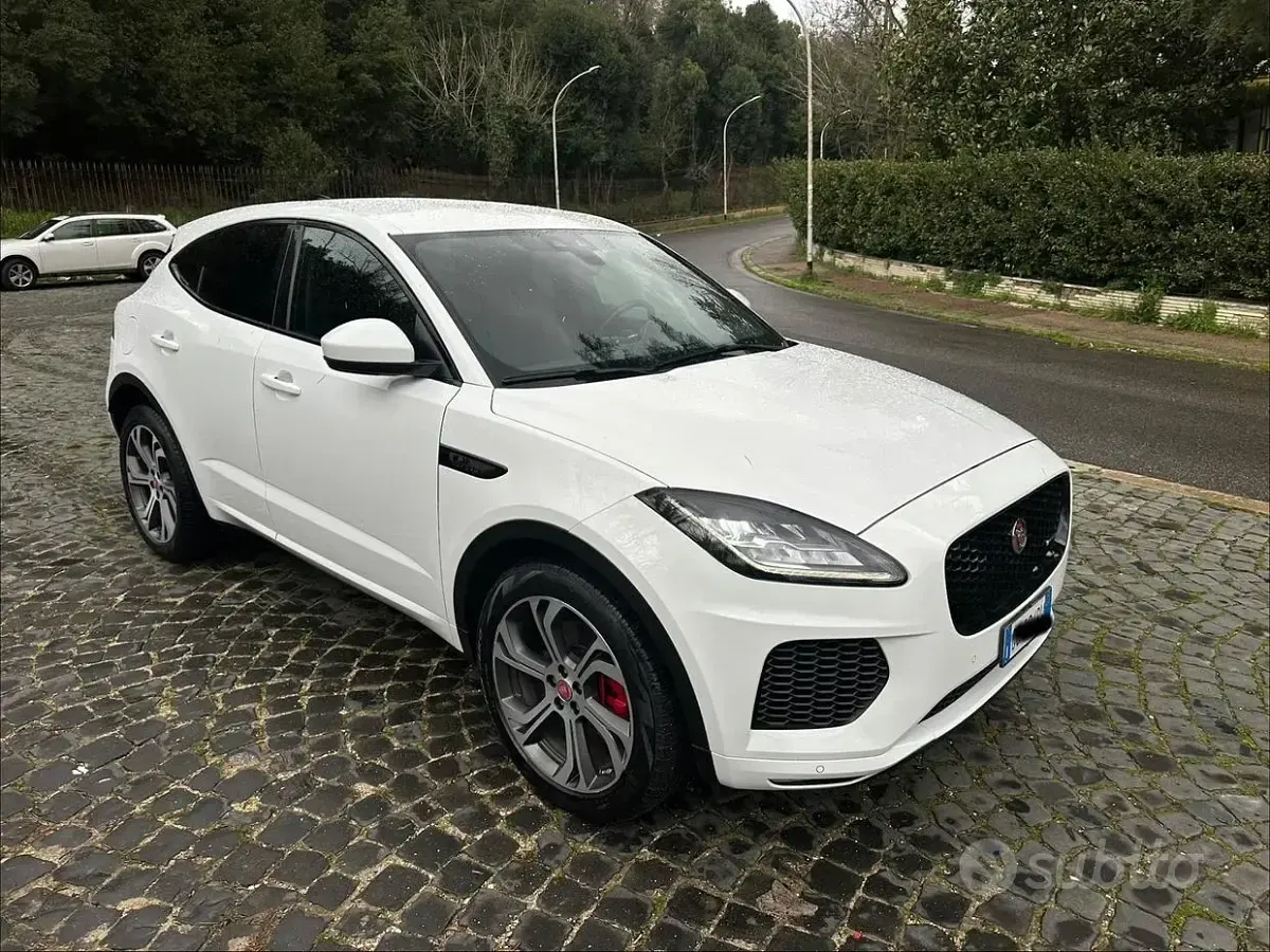 Usata Jaguar E-Pace R-Dynamic 179 CV (131 kW) 2020 Bluazzurro SUV