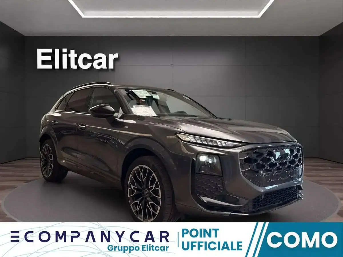 Nuova Audi Q3 S-Line 150 CV (110 kW) 2026 Grigio daytona SUV