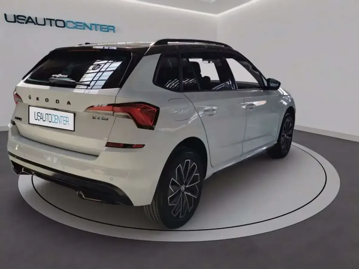 Usata Skoda Kamiq Monte Carlo 150 CV (110 kW) 2023 2y bianco luna metallizzato SUV