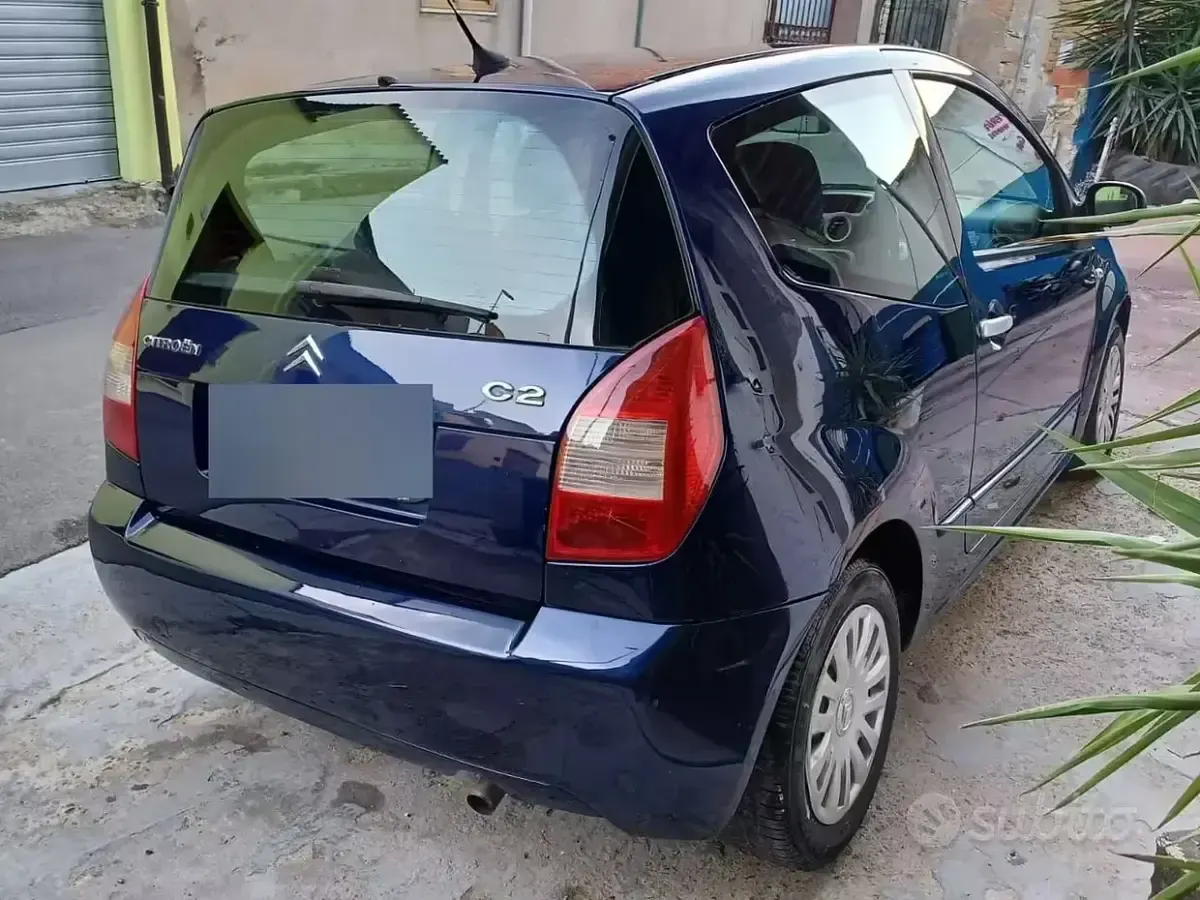 Usata Citroën C2 68 CV (50 kW) 2006 Blu Utilitaria