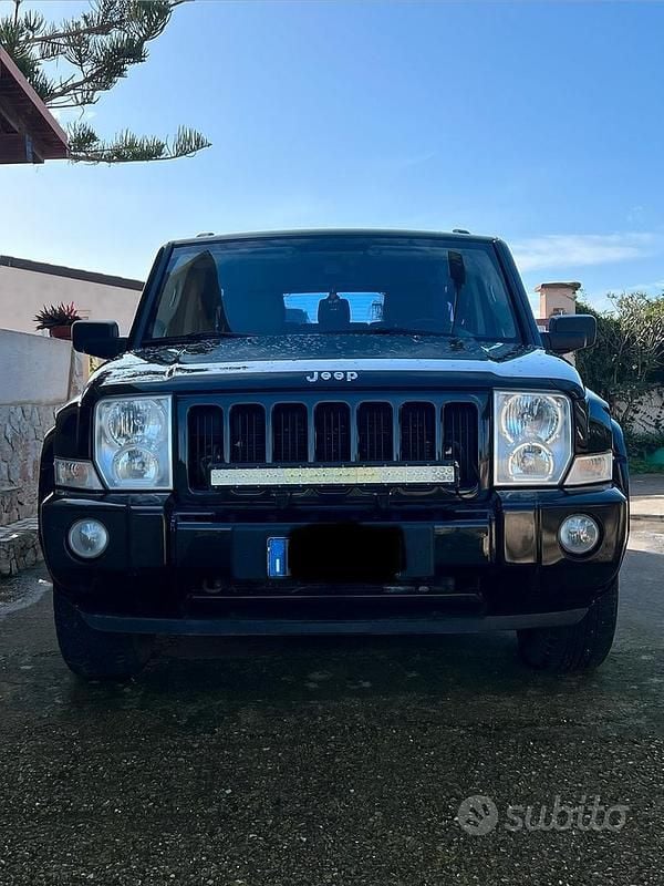 Usata Jeep Commander 218 CV (160 kW) 2007 SUV