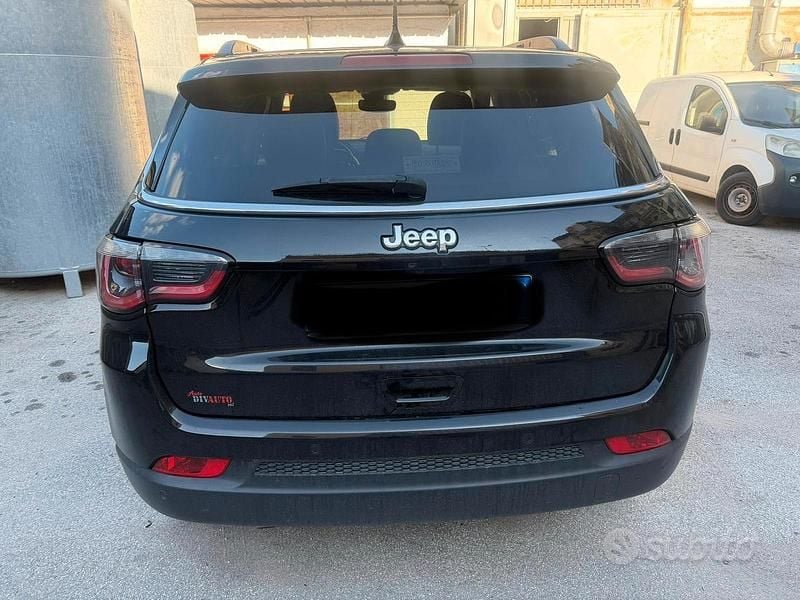 Usata Jeep Compass 120 CV (88 kW) 2019 Nero SUV