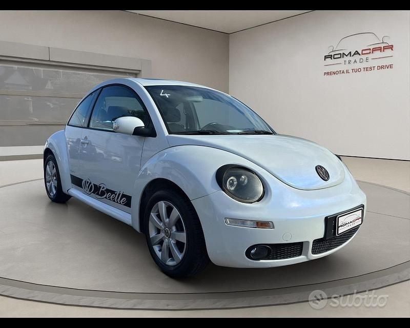 Usata VW Beetle 102 CV (75 kW) 2001 Bianco met Utilitaria