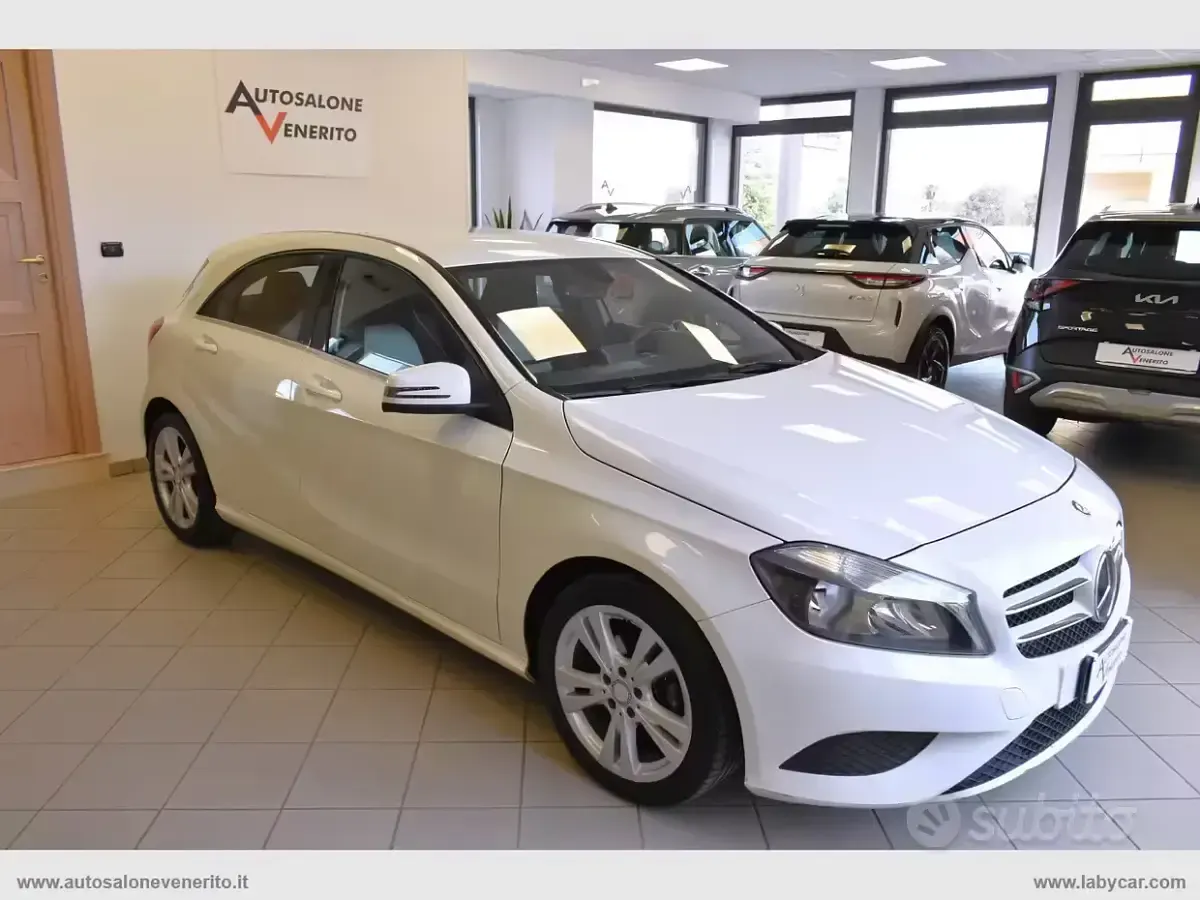 Usata Mercedes A160 90 CV (66 kW) 2014 Bianco Berlina