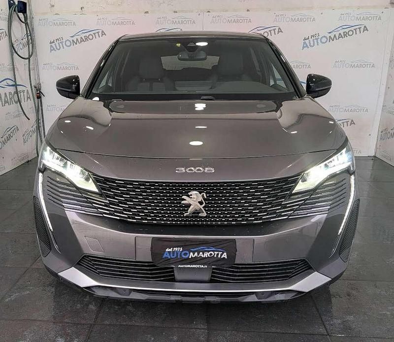 Usata Peugeot 3008 Allure 131 CV (96 kW) 2023 Grigio platinum met SUV