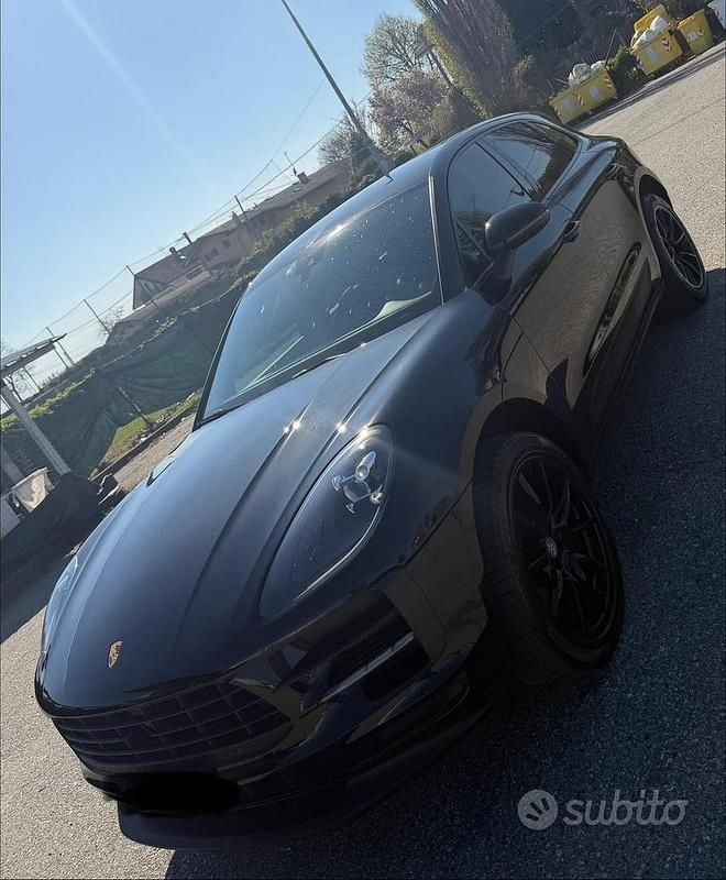 Usata Porsche Macan 245 CV (180 kW) 2021 Nero SUV