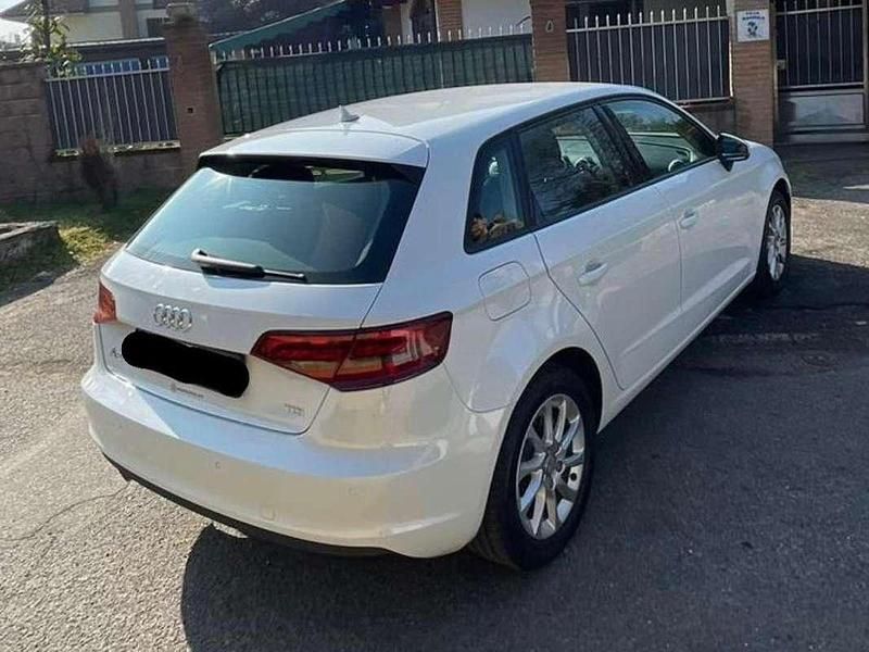 Usata Audi A3 Ambiente 110 CV (80 kW) 2015 Bianco Berlina
