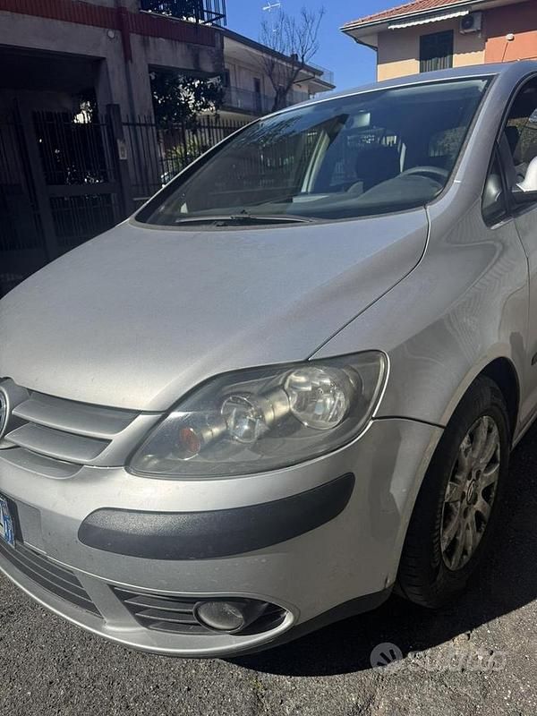 Usata VW Golf Plus Cross 105 CV (77 kW) 2006 Grigio Monovolume
