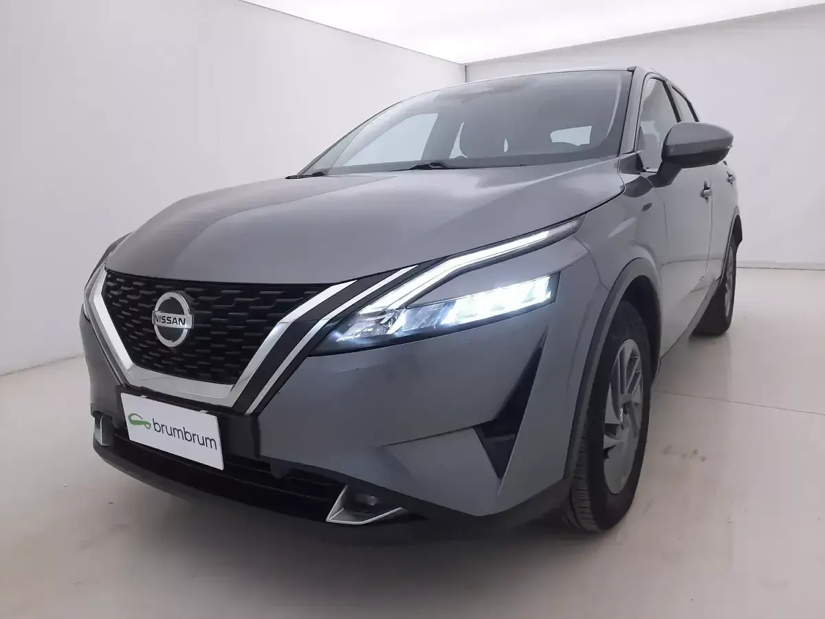 Usata Nissan Qashqai 140 CV (102 kW) 2022 Grigiogrigio SUV