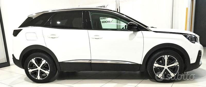 Usata Peugeot 3008 Allure 130 CV (95 kW) 2018 Bianco SUV