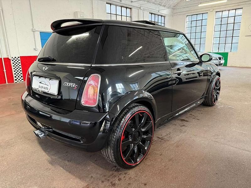 Usata Mini John Cooper Works 200 CV (147 kW) 2005 Nero Utilitaria