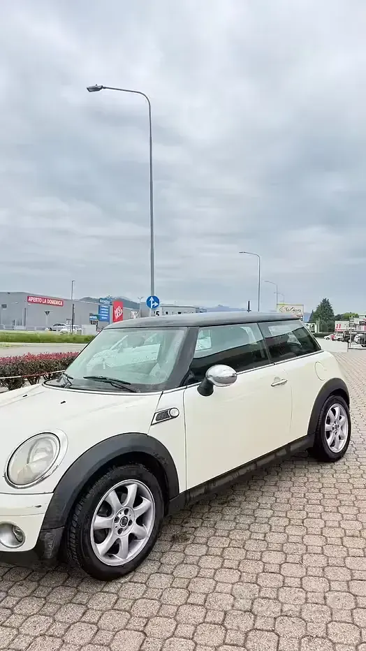 Brugt Mini Cooper 122 HK (89 kW) 2011 Beige Hatchback