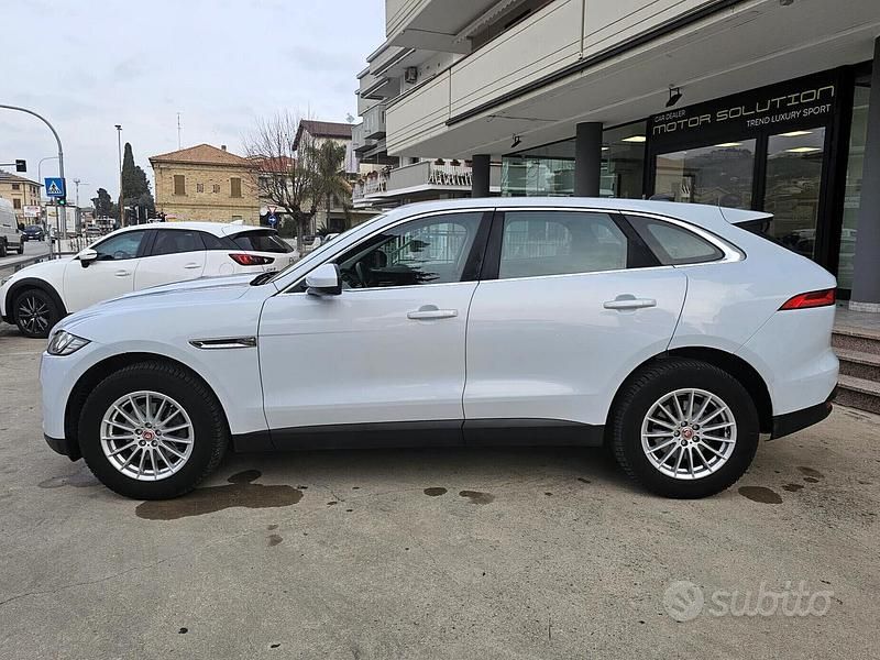 Usata Jaguar F-Pace Pure 180 CV (132 kW) 2019 Bianco SUV