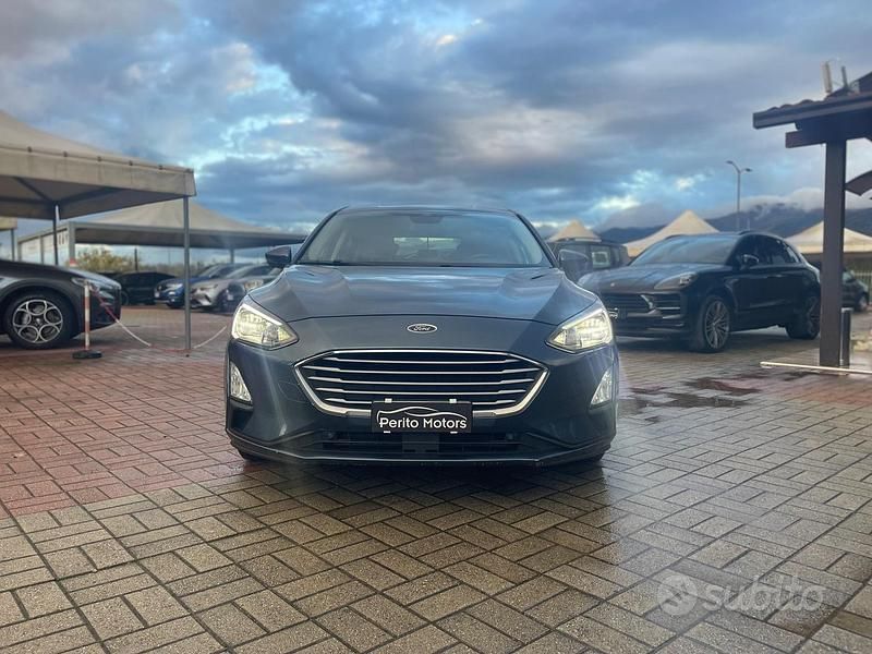 Usata Ford Focus 95 CV (69 kW) 2020 Blu Berlina