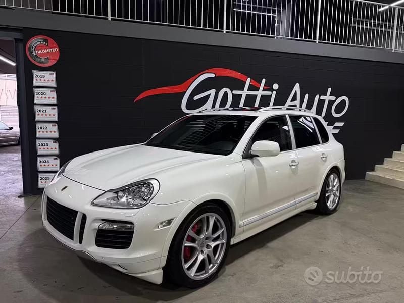 Usata Porsche Cayenne 500 CV (367 kW) 2008 Bianco SUV