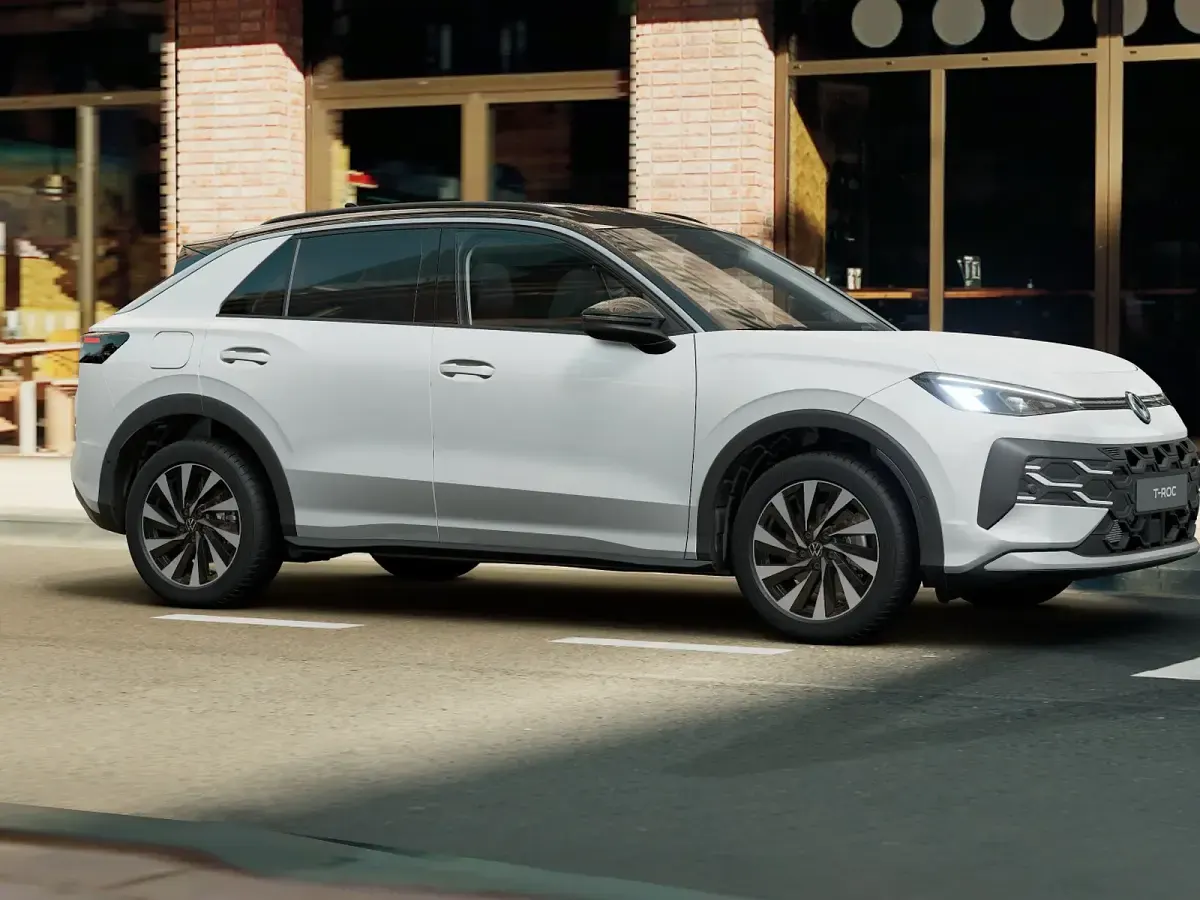 Nuova VW T-Roc Life 115 CV (84 kW) 2026 Pure white SUV