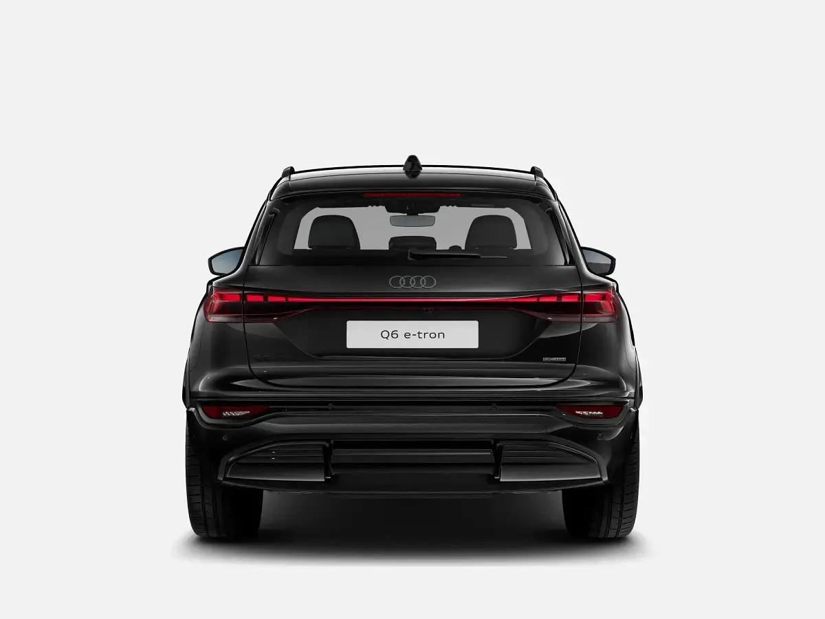 Nuova Audi Q6 e-tron S-Line 119 kW (163 CV) 2026 Nero mythos metallizzato SUV