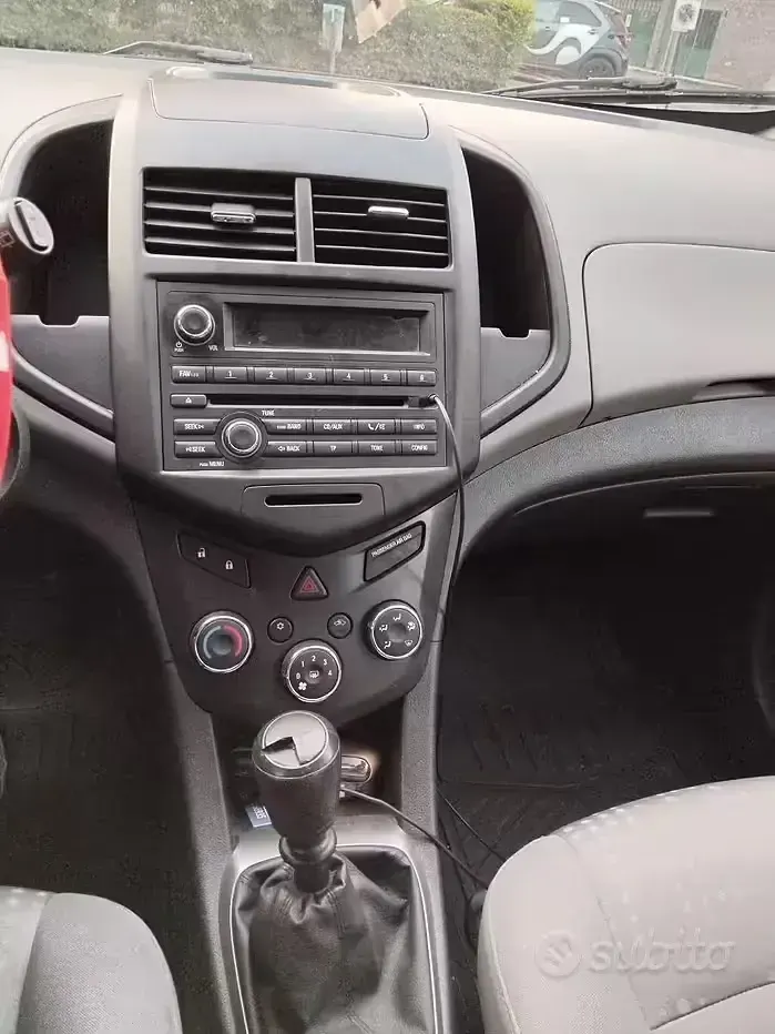 Usata Chevrolet Aveo 69 CV (50 kW) 2012 Utilitaria