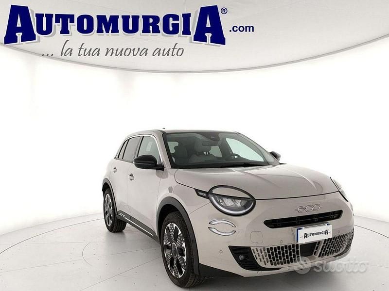 Usata Fiat 600 La Prima 110 CV (80 kW) 2025 Grigio SUV