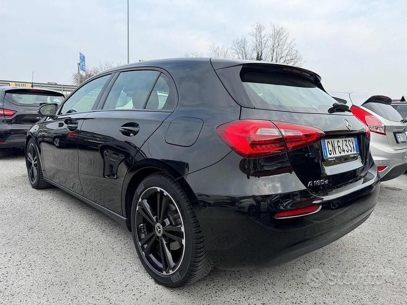 Usata Mercedes A180 Executive 109 CV (80 kW) 2018 Nero Berlina