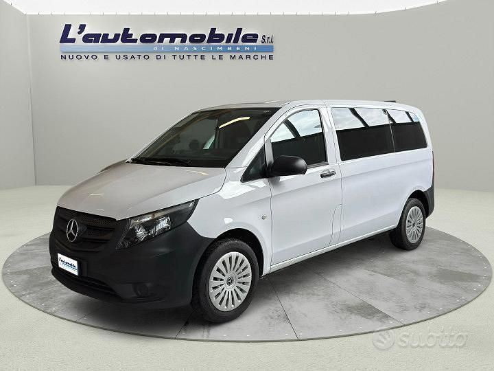 Bianco Usata 2024 Mercedes Vito Furgone | 36.000 € - Immagine 1/4