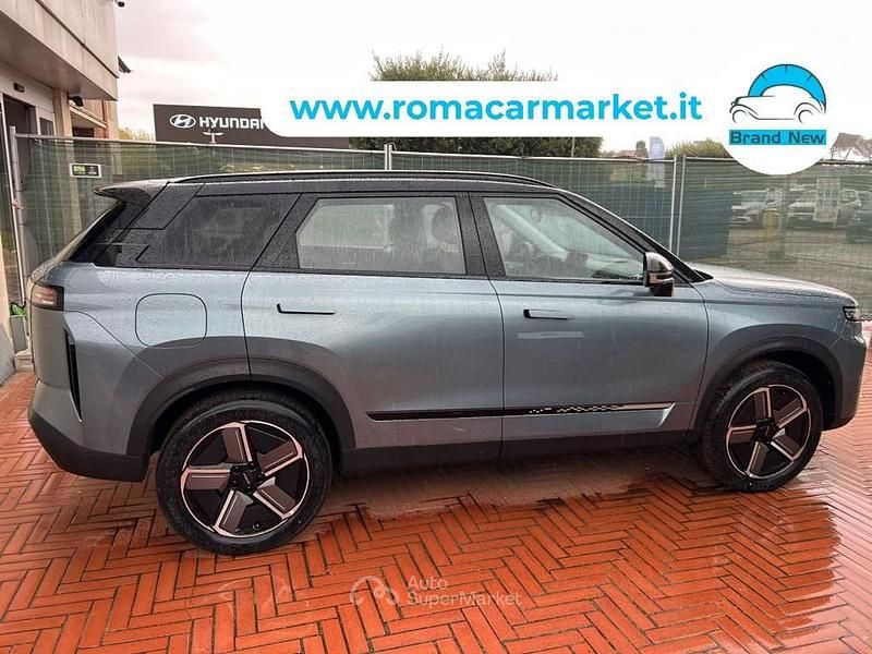 Nuova Jaecoo 7 347 CV (255 kW) 2025 Gray SUV