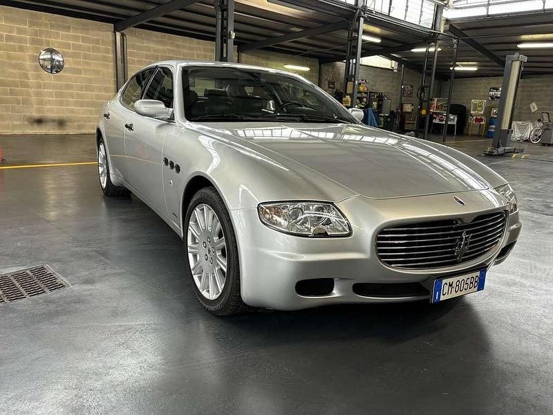 Usata Maserati Quattroporte 400 CV (294 kW) 2004 Argento Berlina