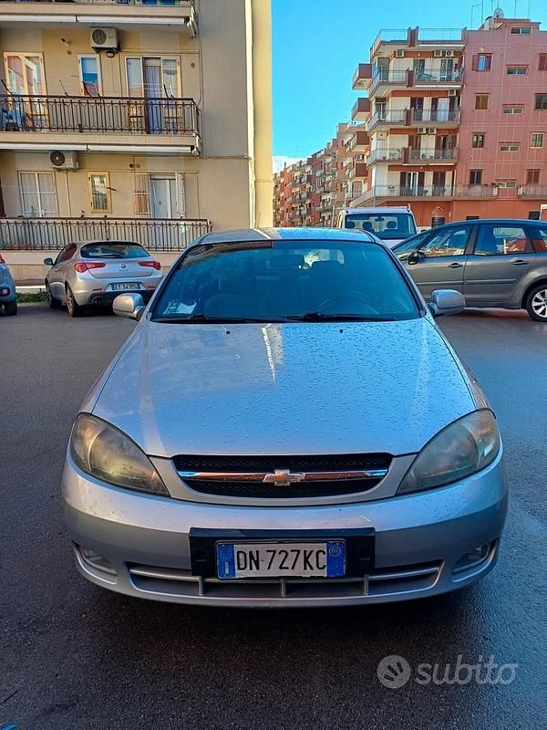 Usata Chevrolet Lacetti SX 95 CV (69 kW) 2008 Grigio Berlina