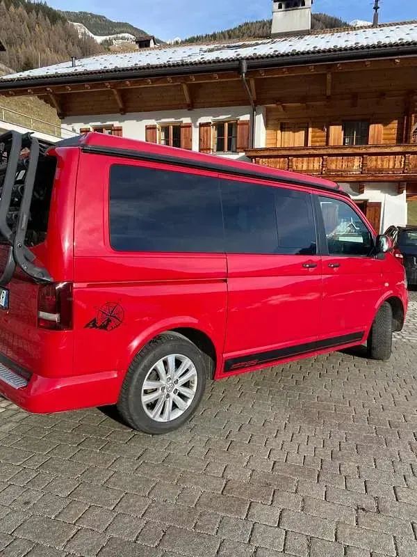 Usata VW Multivan Edition 179 CV (131 kW) 2014 Rosso Monovolume