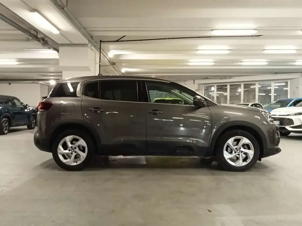 Usata Citroën C5 Aircross Feel 131 CV (96 kW) 2023 Grigio scuro SUV