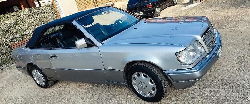 Usata Mercedes E200 1997 Grigio Station wagon