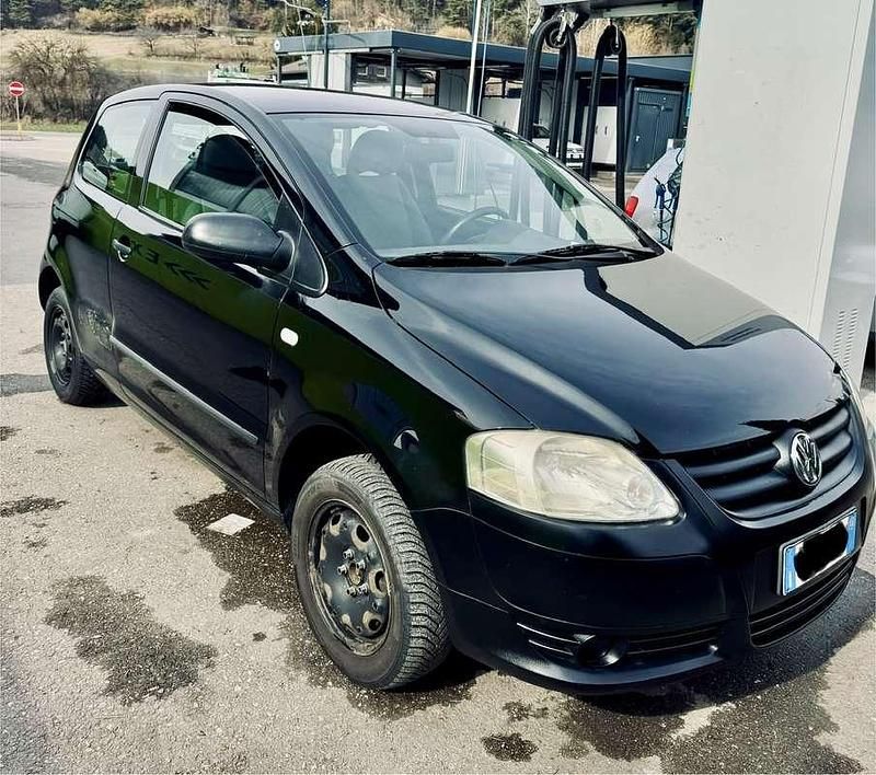 Usata VW Fox 75 CV (55 kW) 2006 Utilitaria