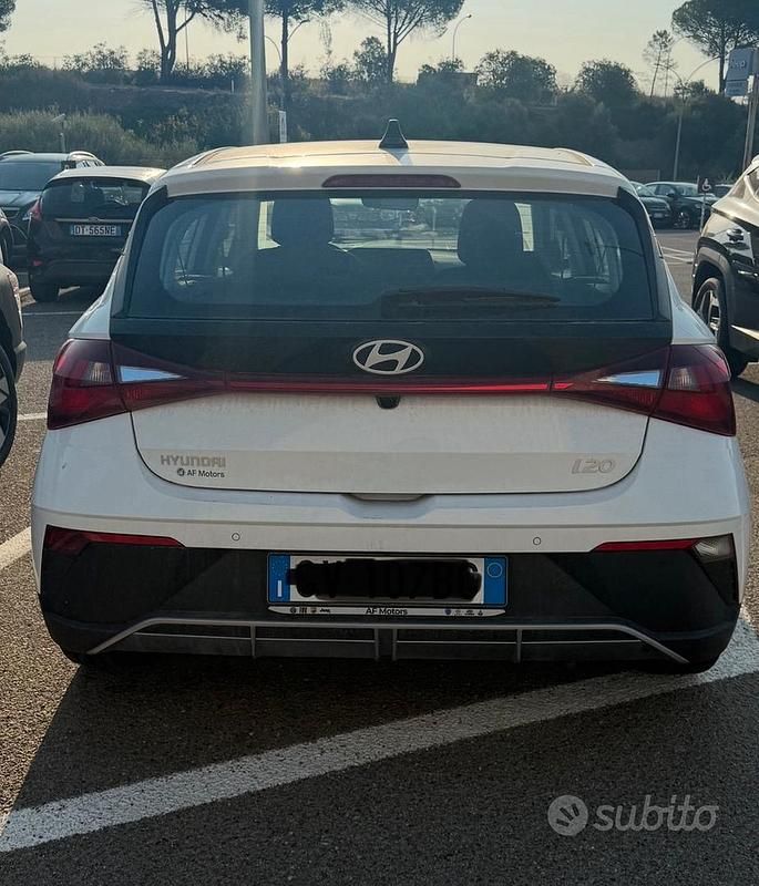Usata Hyundai i20 79 CV (58 kW) 2024 Bianco Berlina