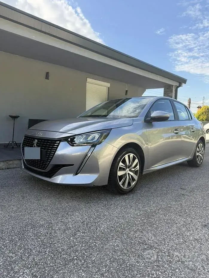 Usata Peugeot 208 75 CV (55 kW) 2021 Grigio Utilitaria