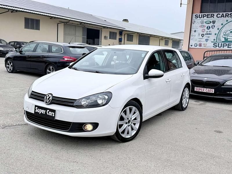 Usata VW Golf VI Highline 122 CV (89 kW) 2011 Bianco Utilitaria