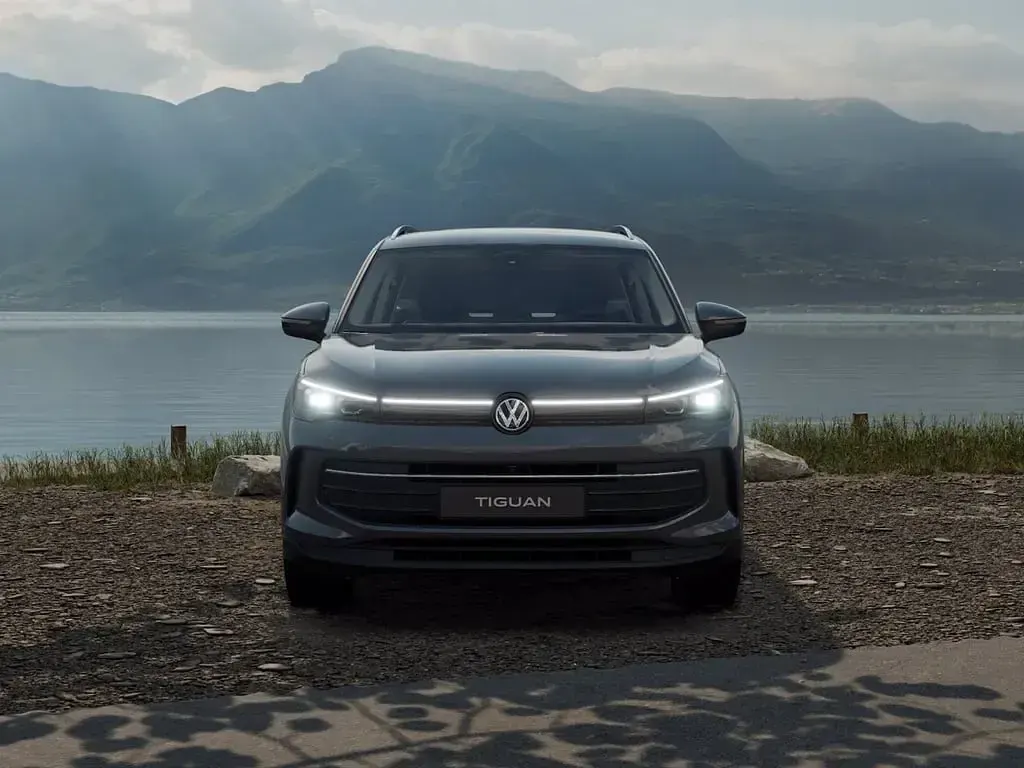 Nuova VW Tiguan Edition 150 CV (110 kW) 2026 Dolphin grey metallizzato SUV