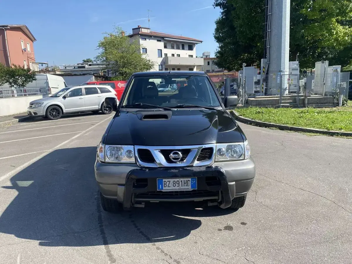 Usata Nissan Terrano 154 CV (113 kW) 2002 Nero SUV