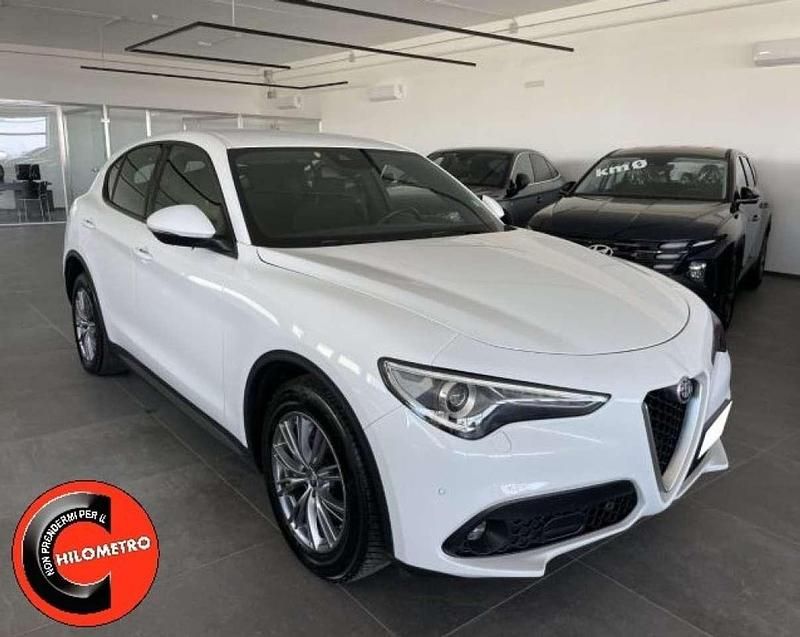 Usata Alfa Romeo Stelvio Super 160 CV (117 kW) 2022 Bianco SUV