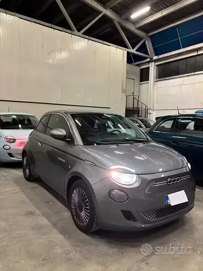 Usado Fiat 500e Icon 42 kW (58 CV) 2021 Gris Berlina