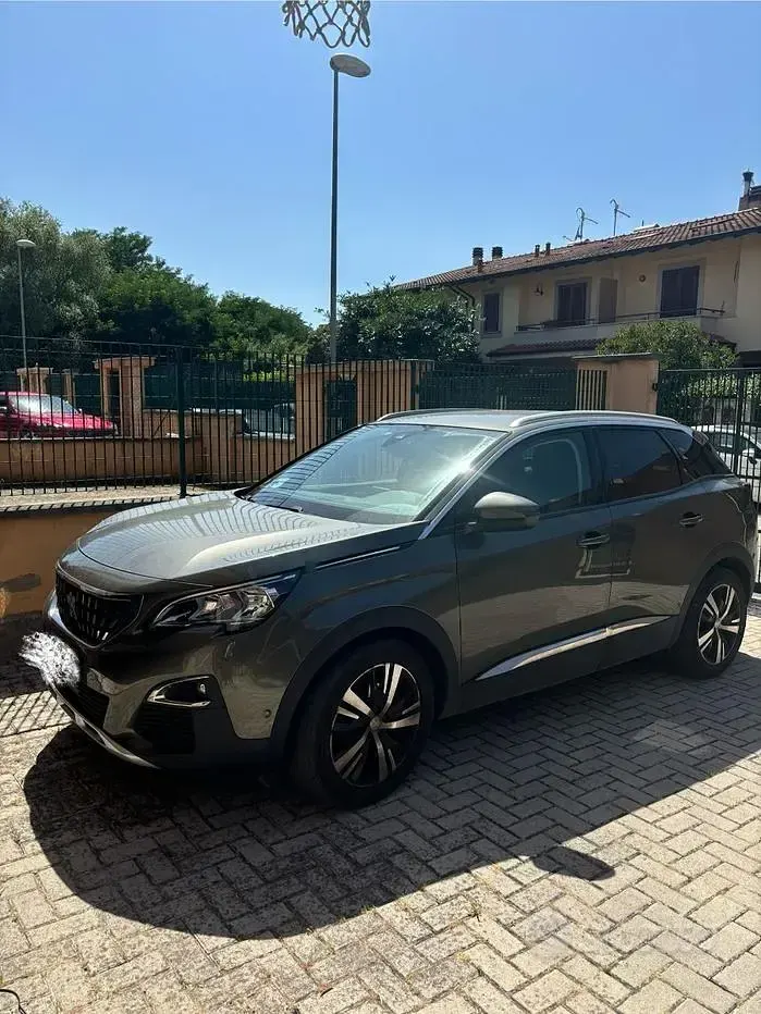 Usata Peugeot 3008 2017 SUV