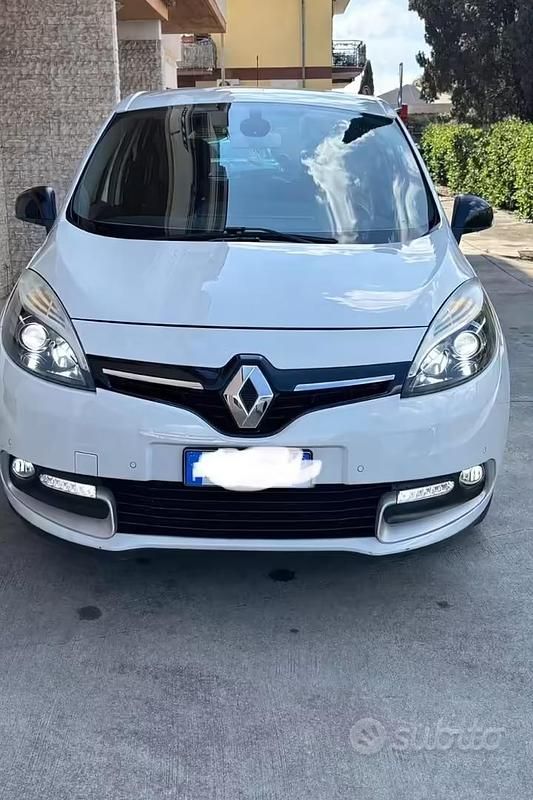 Usata Renault Scénic III 110 CV (80 kW) 2016 Bianco Monovolume