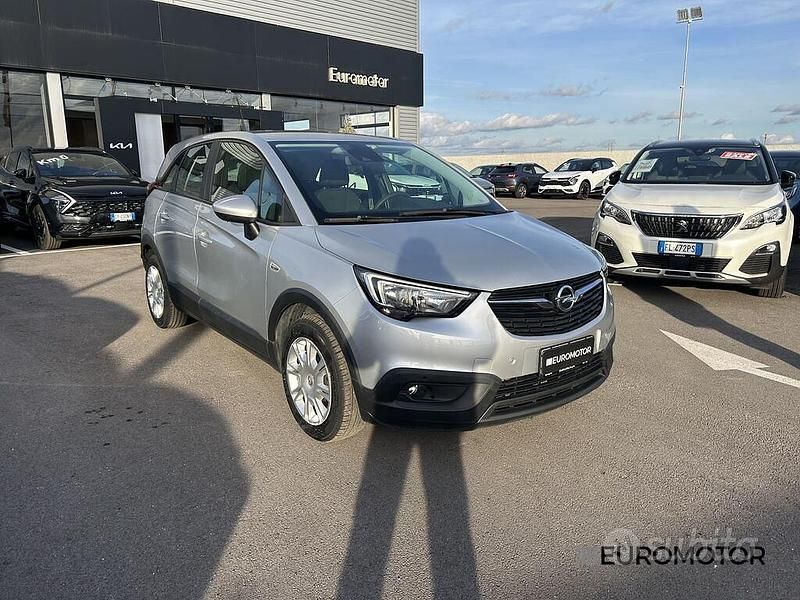 Usata Opel Crossland X S 102 CV (75 kW) 2019 Argento SUV
