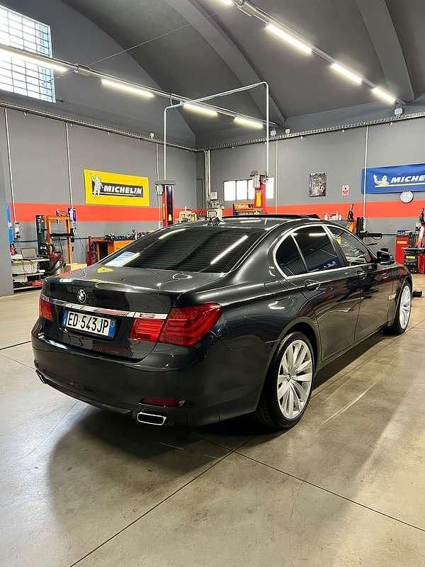 Usata BMW 740 306 CV (225 kW) 2010 Berlina